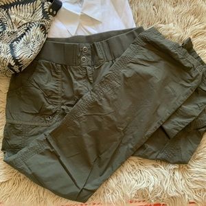 New York & Co. Olive Cotton Cargo Pants VGUC